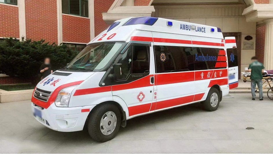 和布克赛尔重症监护救护车